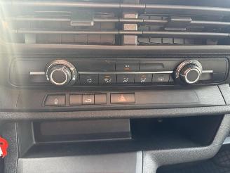 Opel Vivaro Basis M (L2) 2.0 (106kW) Dubbelcabine 5P EU6 picture 23