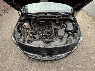 Opel Astra Sportstourer 1.2 Turbo Business Start/Stop MOTOR DEFECT! picture 5