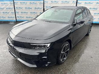 krockskadad bil auto Opel Astra Sports Tourer GS 1.2 (96kW) Pano 2025/1