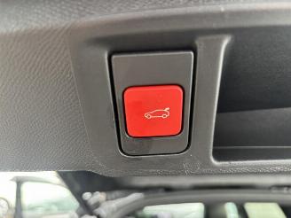 Opel Astra Sports Tourer GS 1.2 (96kW) Pano picture 27