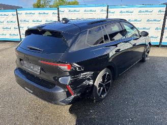 Opel Astra Sports Tourer GS 1.2 (96kW) Pano picture 3