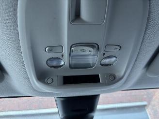 Opel Vivaro-e Edition M 50kWh 3-Sitzer KLIMA AHK SOH 89% picture 24