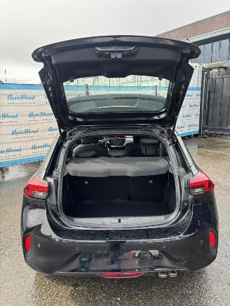 Opel Corsa Level 4 1.2 (96kW) Automaat picture 10