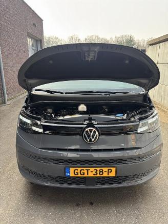 Volkswagen Multivan T7 DSG 5p | NAV | Dubbele schuifdeur | App connect | Dig. Cockpit picture 6