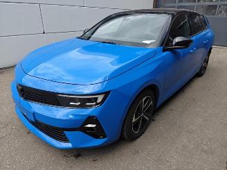 Auto incidentate Opel Astra Sports Tourer GS. 1.2 Turbo 96 kW (130 PS) AT-8 2025/6