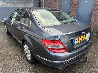 Mercedes C-klasse 200 CDI BlueEFFICIENCY picture 4