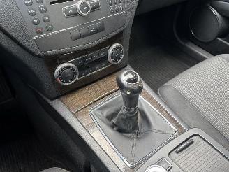 Mercedes C-klasse 200 CDI BlueEFFICIENCY picture 23