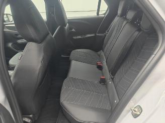 Opel Corsa GS 1.2 Hybrid 48V 81 KW eDCT6 picture 19