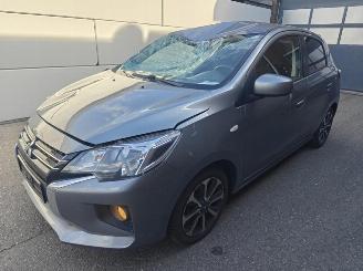skadebil auto Mitsubishi Space-star Select+ 2022/9