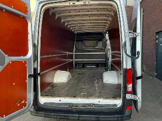 Volkswagen Crafter 35 2.0 TDI L5H4 Trendline picture 3