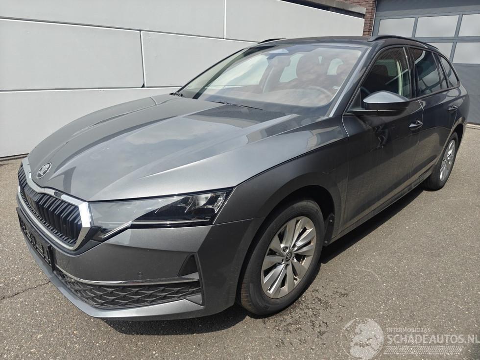 Skoda Octavia Combi 1.5 TSI mHEV 110 kW Ambition