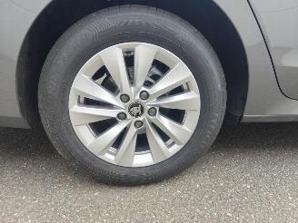 Skoda Octavia Combi 1.5 TSI mHEV 110 kW Ambition picture 6