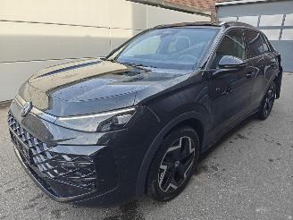 Auto incidentate Volkswagen T-Roc 1.5 eTSI 110 kW R-Line 2026/6