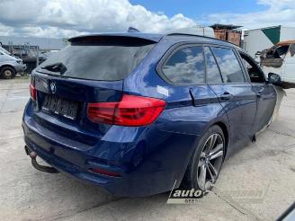 Coche siniestrado BMW 3-serie 3 serie Touring (F31), Combi, 2012 / 2019 320d 2.0 16V EfficientDynamicsEdition 2016/1
