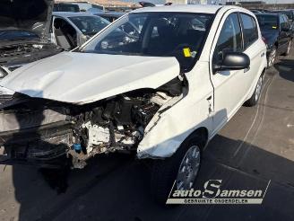 Auto da rottamare Hyundai I-20 i20, Hatchback, 2008 / 2015 1.2i 16V 2013/8