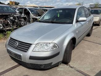 Uttjänta bilar auto Volkswagen Passat Passat (3B3), Sedan, 2000 / 2005 2.0 20V 2002/6