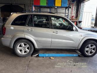 Toyota Rav-4 RAV4 (A2), Terreinwagen, 2000 / 2005 2.0 16V VVT-i 4x4 picture 4
