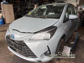 Uttjänta bilar auto Toyota Yaris Yaris III (P13), Hatchback, 2010 / 2020 1.5 16V Hybrid 2018/12