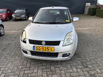 Schadeauto Suzuki Swift  2005/8