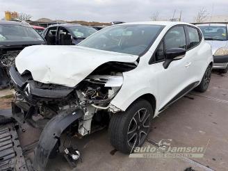 Coche siniestrado Renault Clio Clio IV (5R), Hatchback 5-drs, 2012 / 2021 0.9 Energy TCE 90 12V 2013/7