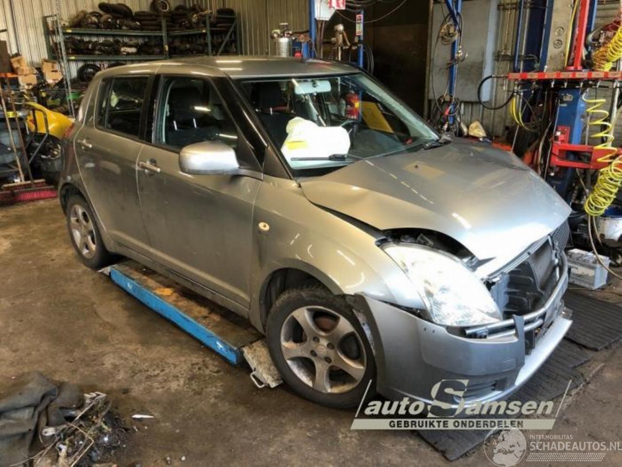 Suzuki Swift Swift (ZA/ZC/ZD1/2/3/9), Hatchback, 2005 / 2011 1.3 VVT 16V