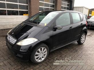 Coche siniestrado Mercedes A-klasse A (W169), Hatchback, 2004 / 2012 1.5 A-150 5-Drs. 2007/6