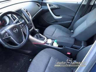 Opel Astra Astra J (PC6/PD6/PE6/PF6), Hatchback 5-drs, 2009 / 2015 1.4 Turbo 16V picture 15