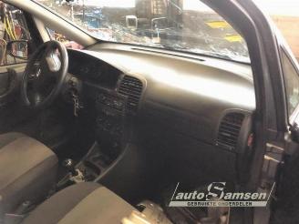 Opel Zafira Zafira (F75), MPV, 1998 / 2005 1.6 16V picture 8