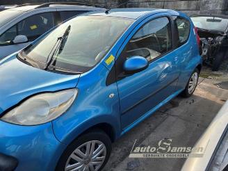 Peugeot 107 107, Hatchback, 2005 / 2014 1.0 12V picture 8