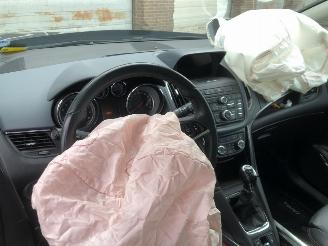 Opel Zafira TOURER picture 8