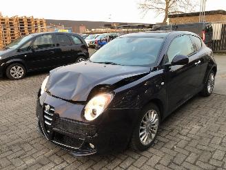 skadebil auto Alfa Romeo MiTo  2013/5