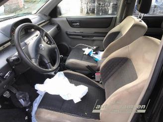 Nissan X-Trail X-Trail (T30), SUV, 2001 / 2013 2.0 16V 4x4 picture 7