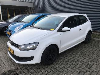 skadebil auto Volkswagen Polo  2010/6