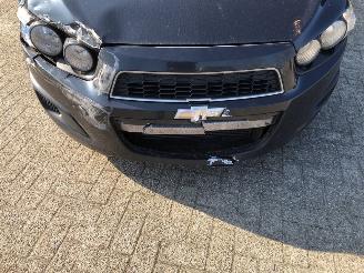 Chevrolet Aveo  picture 2