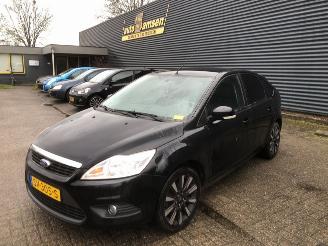 krockskadad bil auto Ford Focus  2009/3