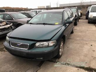 disassembly passenger cars Volvo V-70 V70 (SW), Combi, 1999 / 2008 2.4 20V 140 2000/8