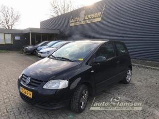Coche siniestrado Volkswagen Fox Polo IV (9N1/2/3), Hatchback, 2001 / 2012 1.2 2005/6