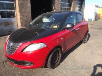 Uttjänta bilar auto Lancia Ypsilon Ypsilon (312), Hatchback, 2011 0.9 TwinAir 85 2012/7
