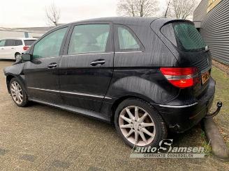 Mercedes B-klasse B (W245), Hatchback, 2005 / 2011 1.7 B-170 16V picture 3