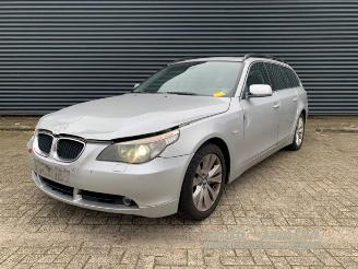 Coche siniestrado BMW 5-serie 5 serie Touring (E61), Combi, 2004 / 2010 520d 16V 2006/6