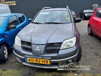 Salvage car Mitsubishi Outlander Outlander (CU), SUV, 2001 / 2007 2.0 16V 4x2 2005/10