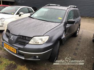 Mitsubishi Outlander Outlander (CU), SUV, 2001 / 2007 2.0 16V 4x2 picture 14