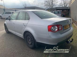 Volkswagen Jetta Jetta III (1K2), Sedan, 2005 / 2010 2.0 16V FSI picture 3