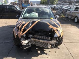 Unfallwagen Opel Corsa-E  2018/1