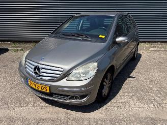 Damaged car Mercedes B-klasse  2006/5