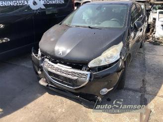 Dezmembrări autoturisme Peugeot 208 208 I (CA/CC/CK/CL), Hatchback, 2012 / 2019 1.4 16V 2012/6