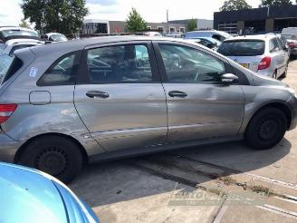 Mercedes B-klasse B (W245), Hatchback, 2005 / 2011 1.5 B-150 16V picture 3