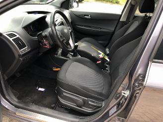 Hyundai I-20  picture 7