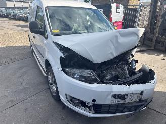 Unfallwagen Volkswagen Caddy  2011/12