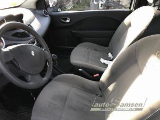Renault Twingo Twingo II (CN), Hatchback 3-drs, 2007 / 2014 1.2 16V picture 8